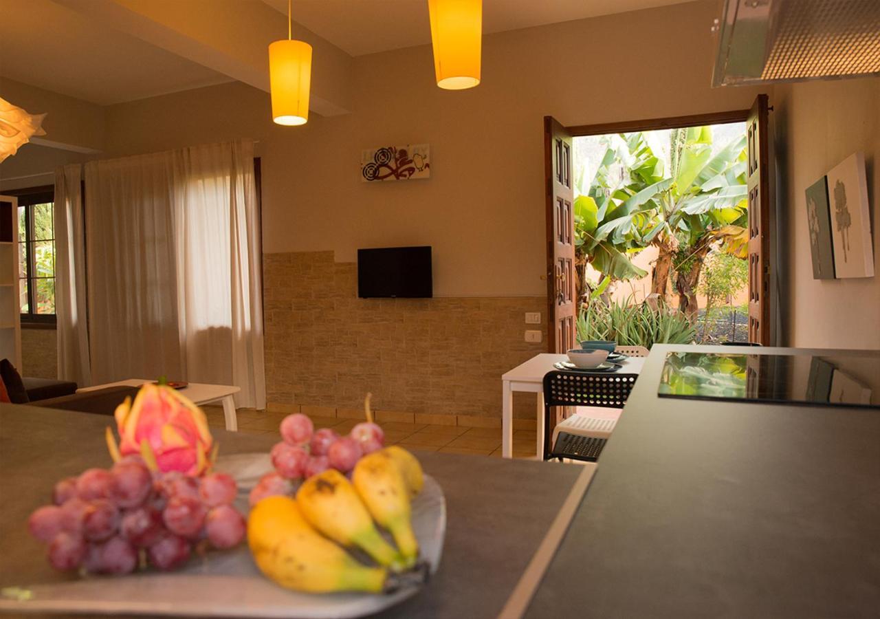 Energy Garden Villa Bajamar  Luaran gambar